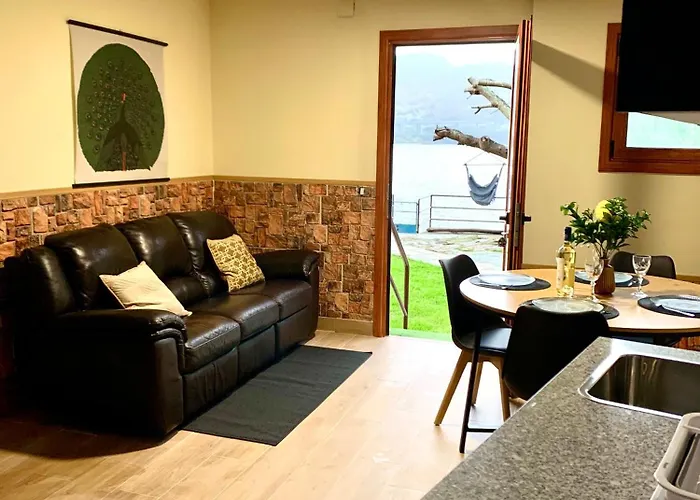 A Pie De Playa Моания